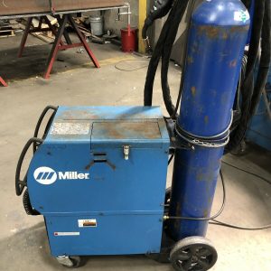 Millermatic 350P Aluminum MIG Welder 25-ft XR-Aluma-Pro Gun (951452)